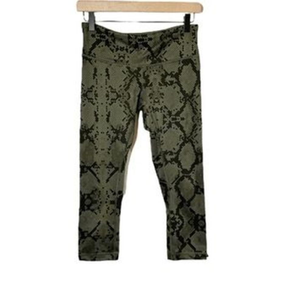 Lululemon LikeNew Wunder Under Crop‎ 6 Ziggy Snake Fatigue Green Full-On Luon